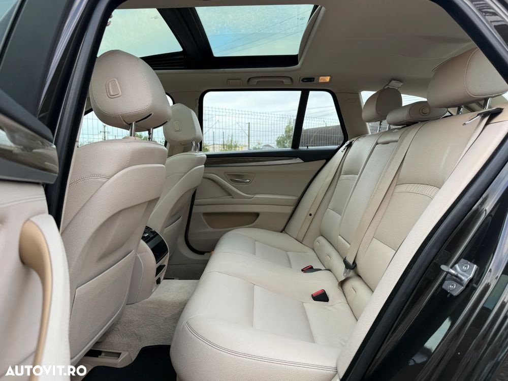 BMW Seria 5 525d Touring Aut. Modern Line - 9