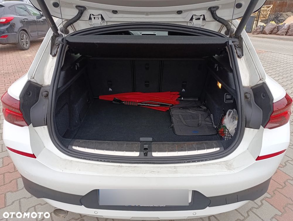 BMW X2 sDrive18i Advantage - 8