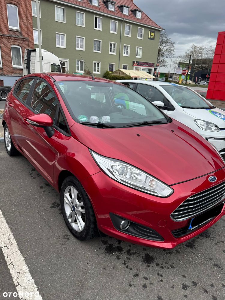 Ford Fiesta - 2