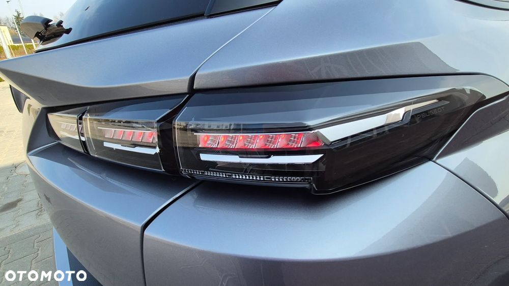 Peugeot 308 BlueHDi 130 EAT8 Allure Pack - 25