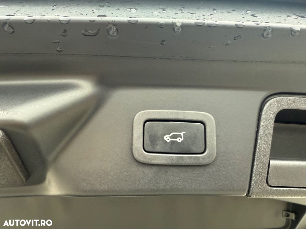 Land Rover Range Rover Velar 2.0 R-Dynamic SE - 38