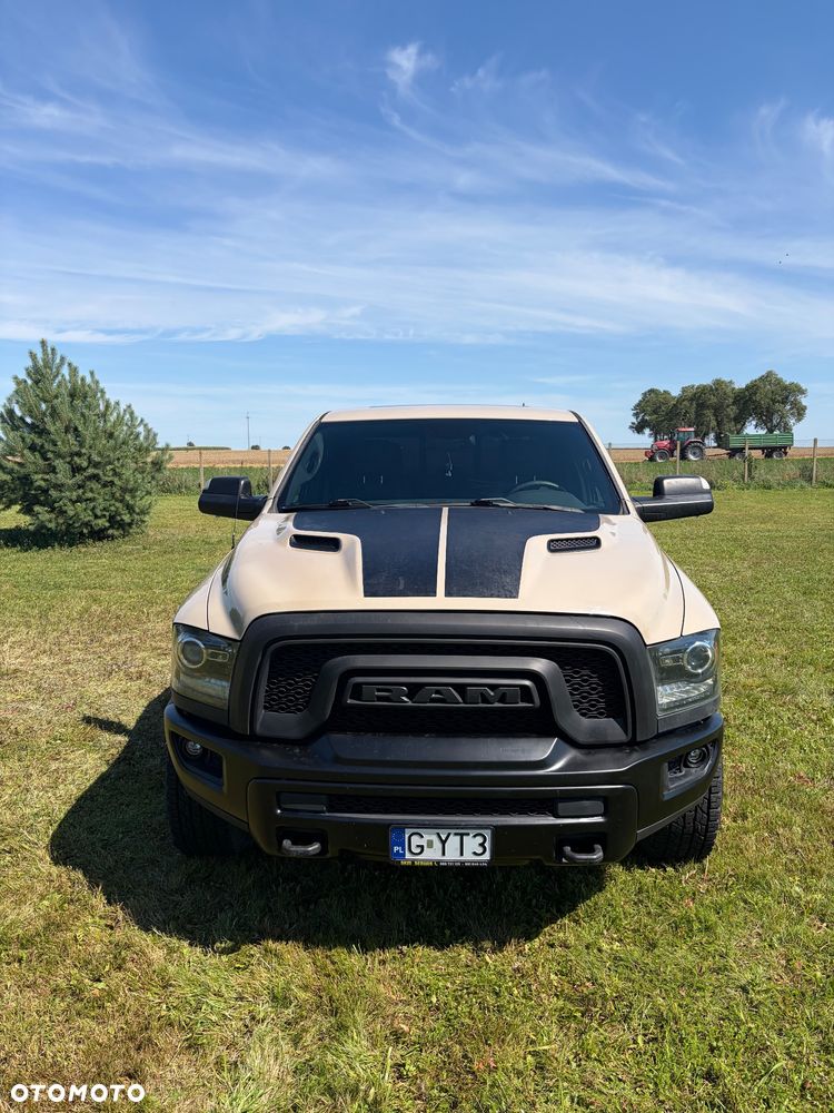 Dodge RAM 5.7 4x4 - 2