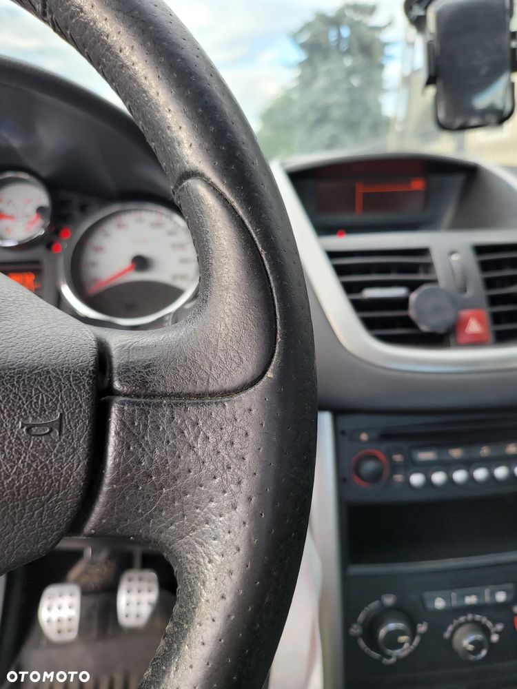 Peugeot 207 CC 1.6 Sport - 12