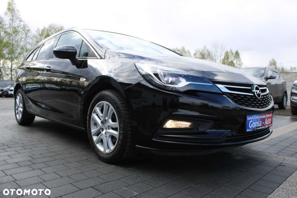 Opel Astra - 12