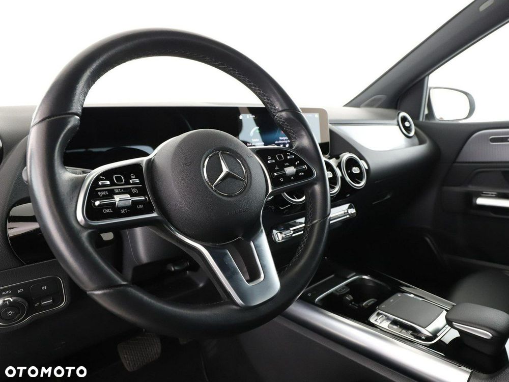 Mercedes-Benz Klasa B 250 7G-DCT Progressive - 14