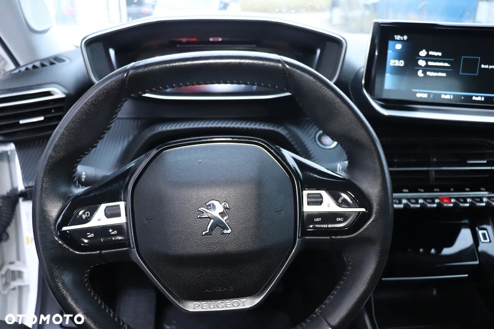 Peugeot 2008 PureTech 130 GT Pack - 30