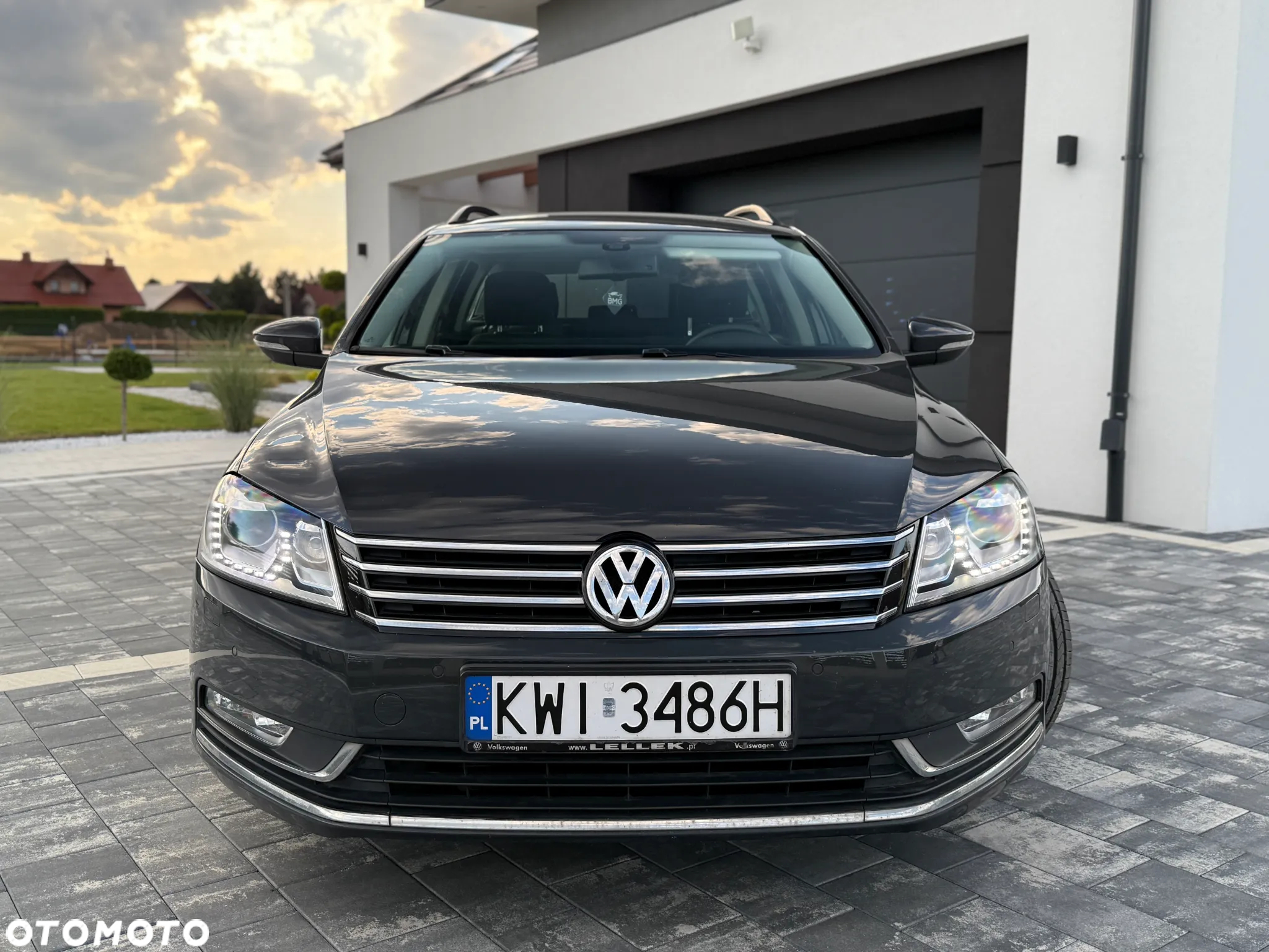 Volkswagen Passat 2.0 TDI Comfortline DSG - 3