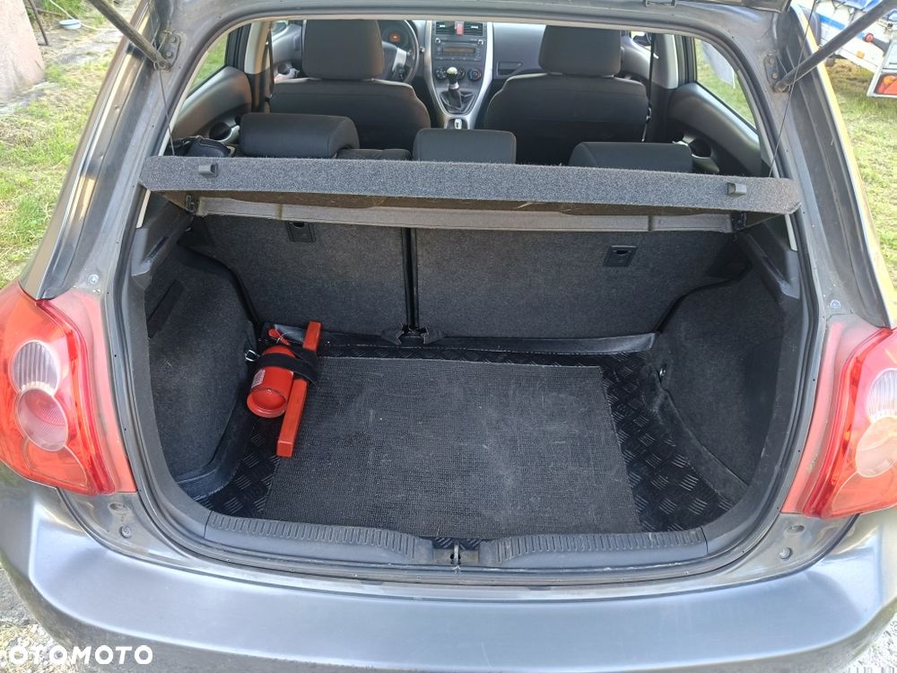 Toyota Auris - 7