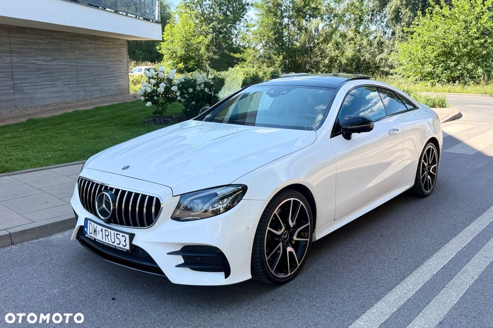Mercedes-Benz Klasa E AMG 53 4-Matic+ 9G-TRONIC - 1