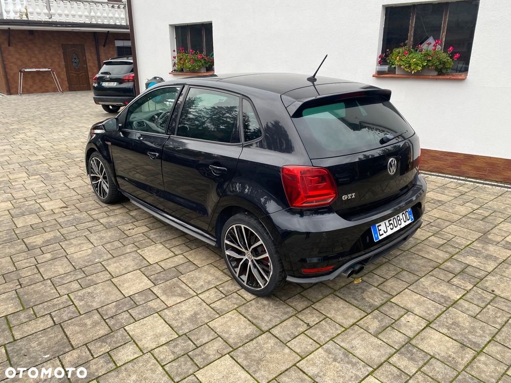 Volkswagen Polo 1.8 TSI (Blue Motion Technology) DSG GTI - 5