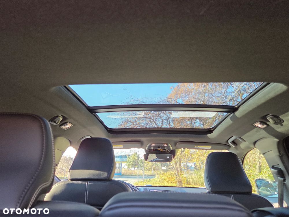 Volvo XC 40 T5 AWD R-Design - 18