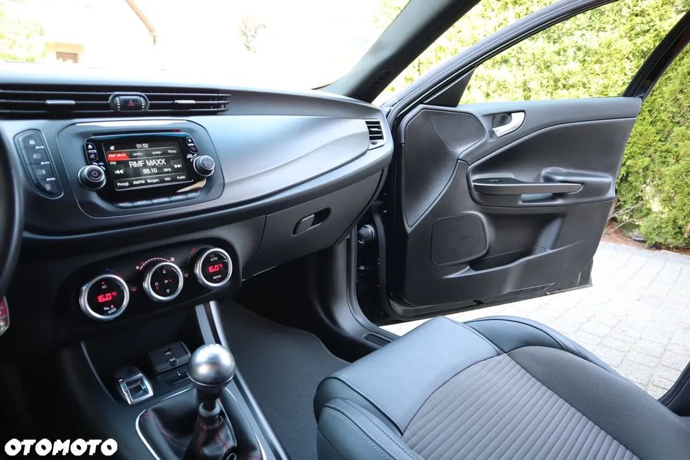 Alfa Romeo Giulietta 1.4 TB Distinctive - 18