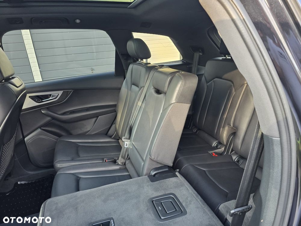 Audi Q7 - 22