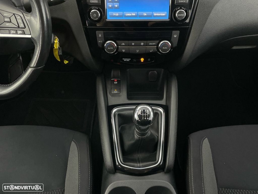 Nissan Qashqai 1.5 dCi N-Connecta - 16
