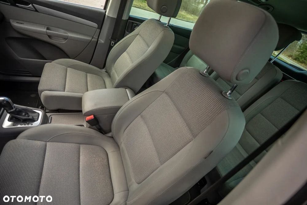Volkswagen Sharan 2.0 TDI DSG BlueMotion Technology Comfortline - 19