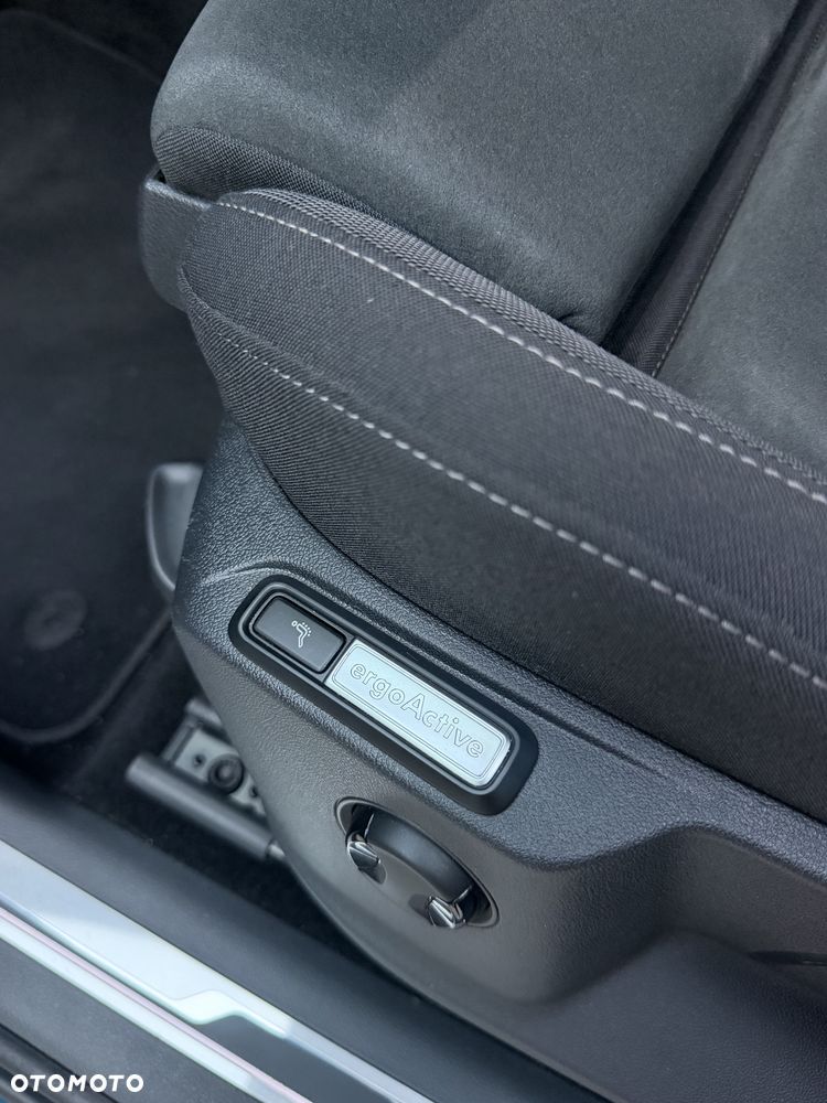 Volkswagen Tiguan 1.5 TSI EVO Elegance DSG - 30