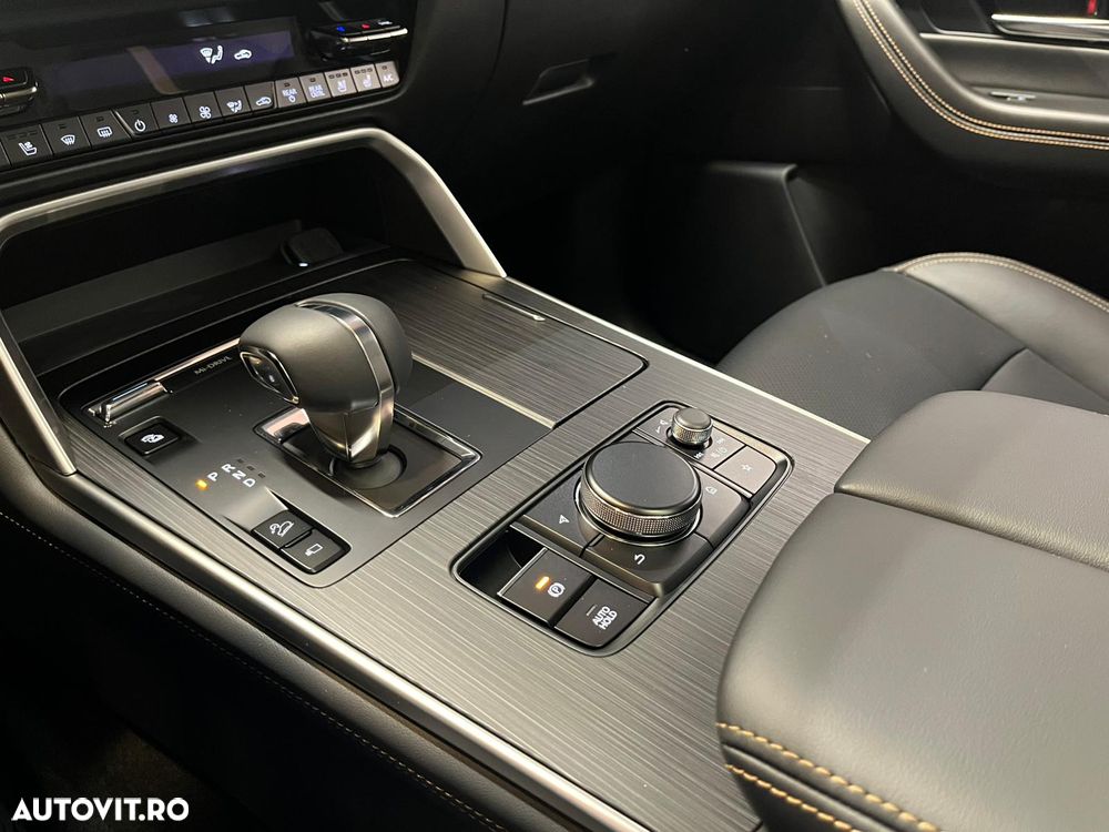 Mazda CX-80 2.5 e-Skyactiv AT8 AWD PHEV Homura Plus - 10