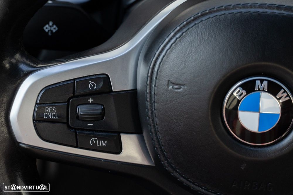 BMW 530 e iPerformance Pack M - 26