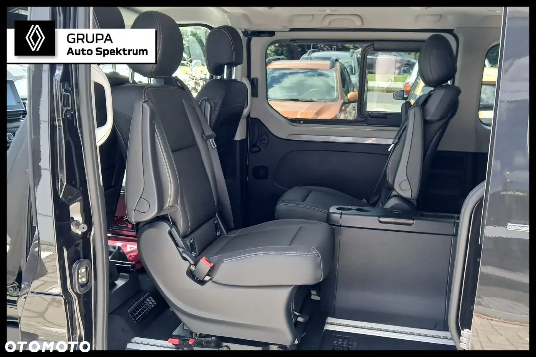 Renault Trafic SpaceClass 2.0 dCi Escapade EDC - 17