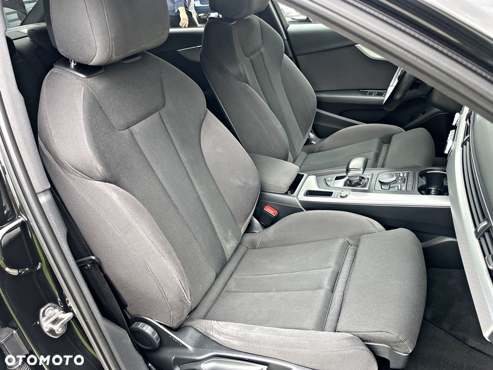 Audi A4 Limousine 1.4 TFSI S tronic sport - 29
