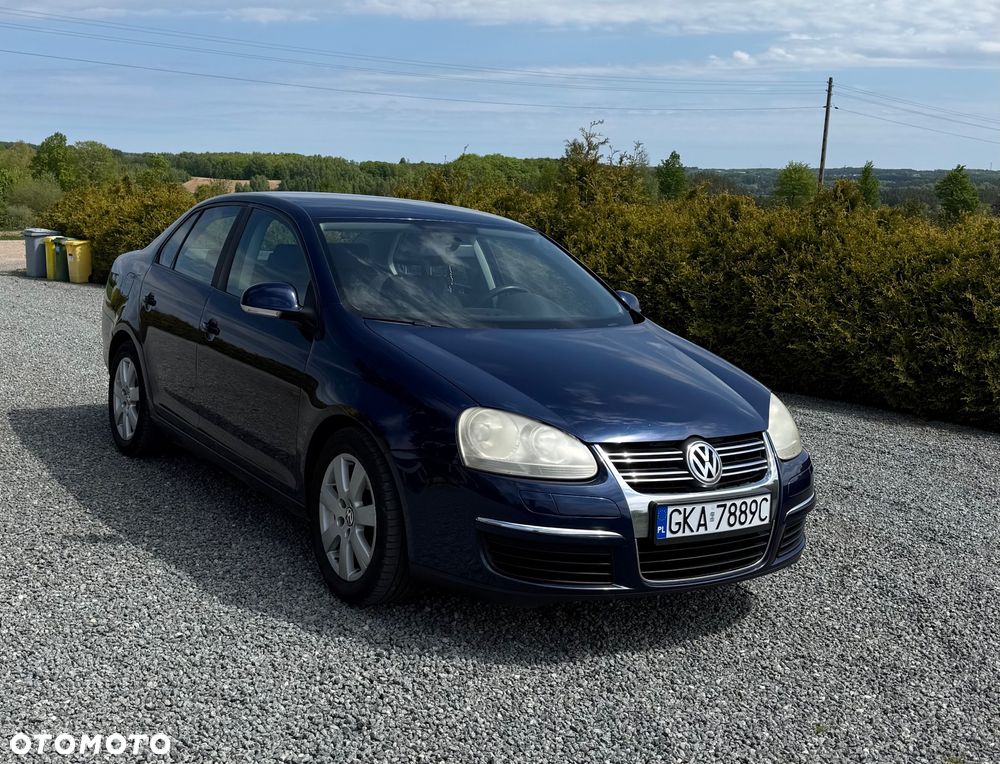 Volkswagen Jetta 1.9 TDI DPF Comfortline - 2