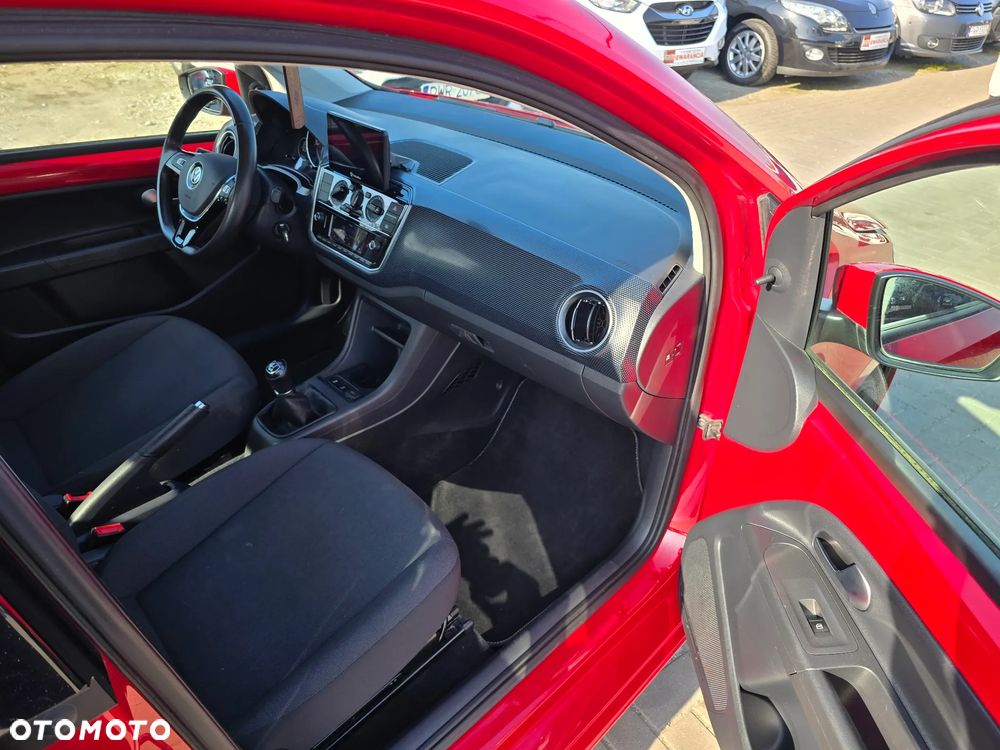 Volkswagen up! - 11
