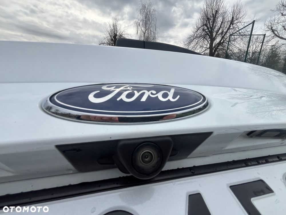 Ford Kuga 2.0 TDCi 4x4 Titanium - 18