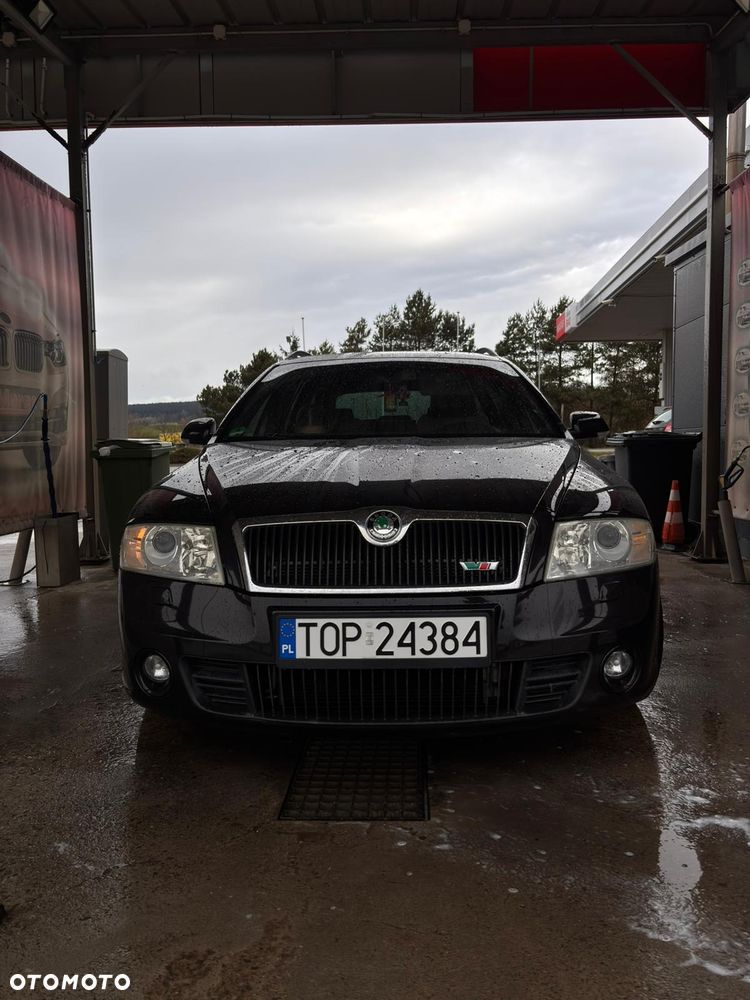 Skoda Octavia 2.0 TDI CR DPF RS - 30