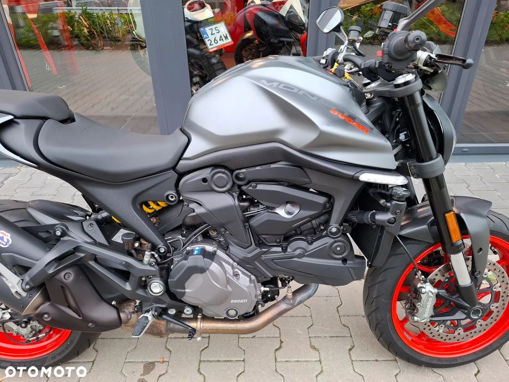 Ducati Monster - 8