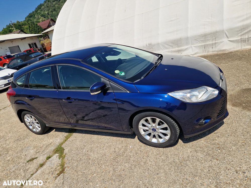 Ford Focus 1.6 TDCI DPF Ambiente - 14
