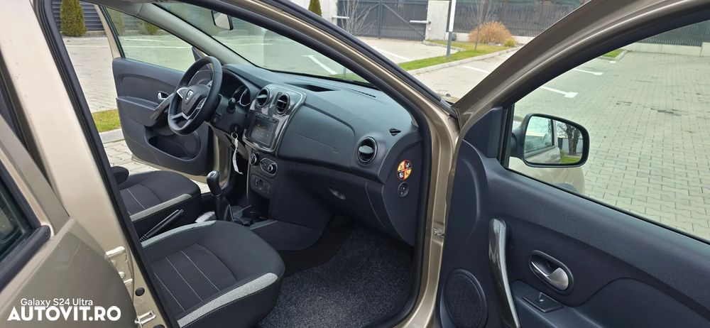 Dacia Sandero Stepway TCe 90 (S&S) Celebration - 10