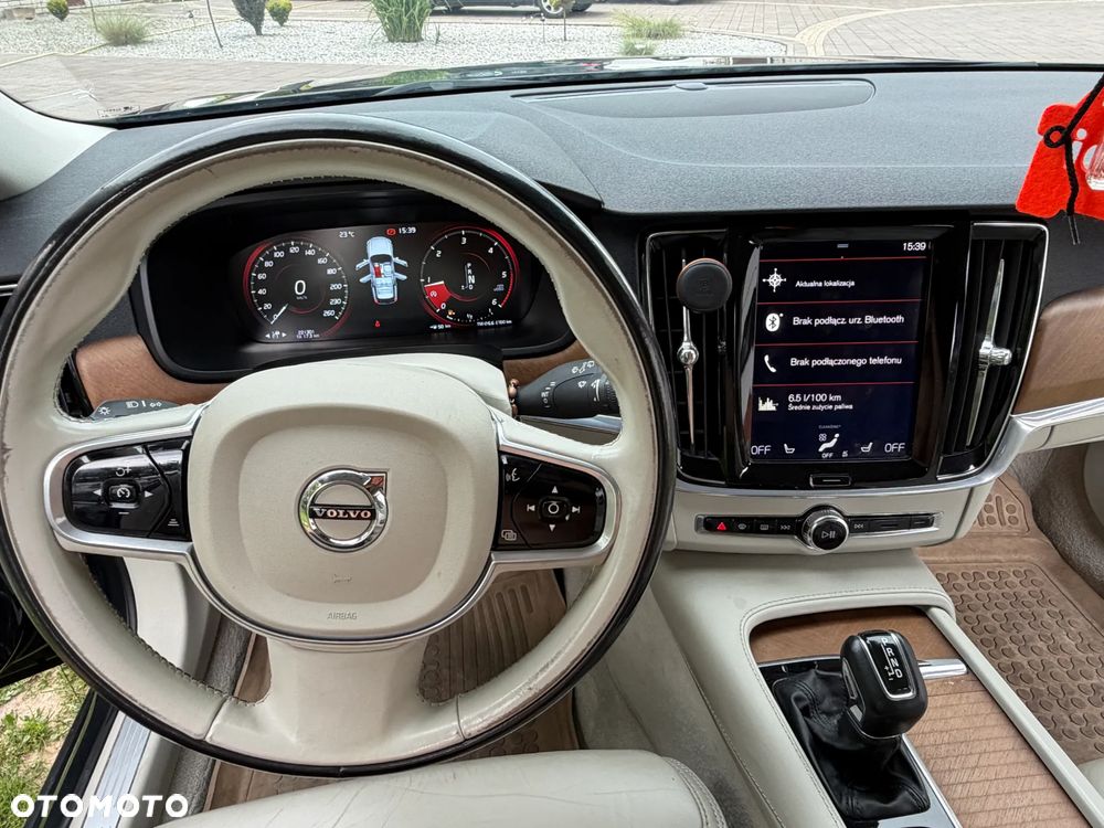 Volvo V90 D4 AWD Inscription - 13