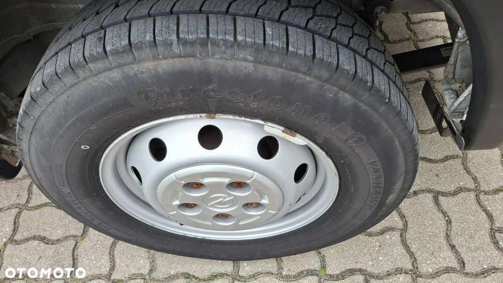 Opel Movano - 10