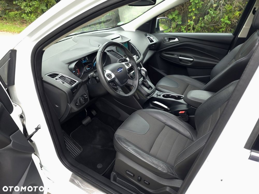 Ford Kuga 2.0 TDCi 4WD Titanium - 12