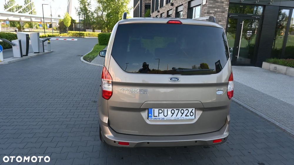 Ford Tourneo Courier 1.0 EcoBoost Titanium - 4