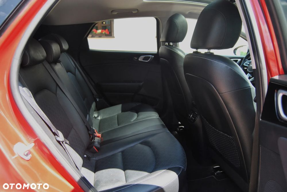 Kia XCeed 1.6 GDI DCT6 OPF Platinum Edition - 8