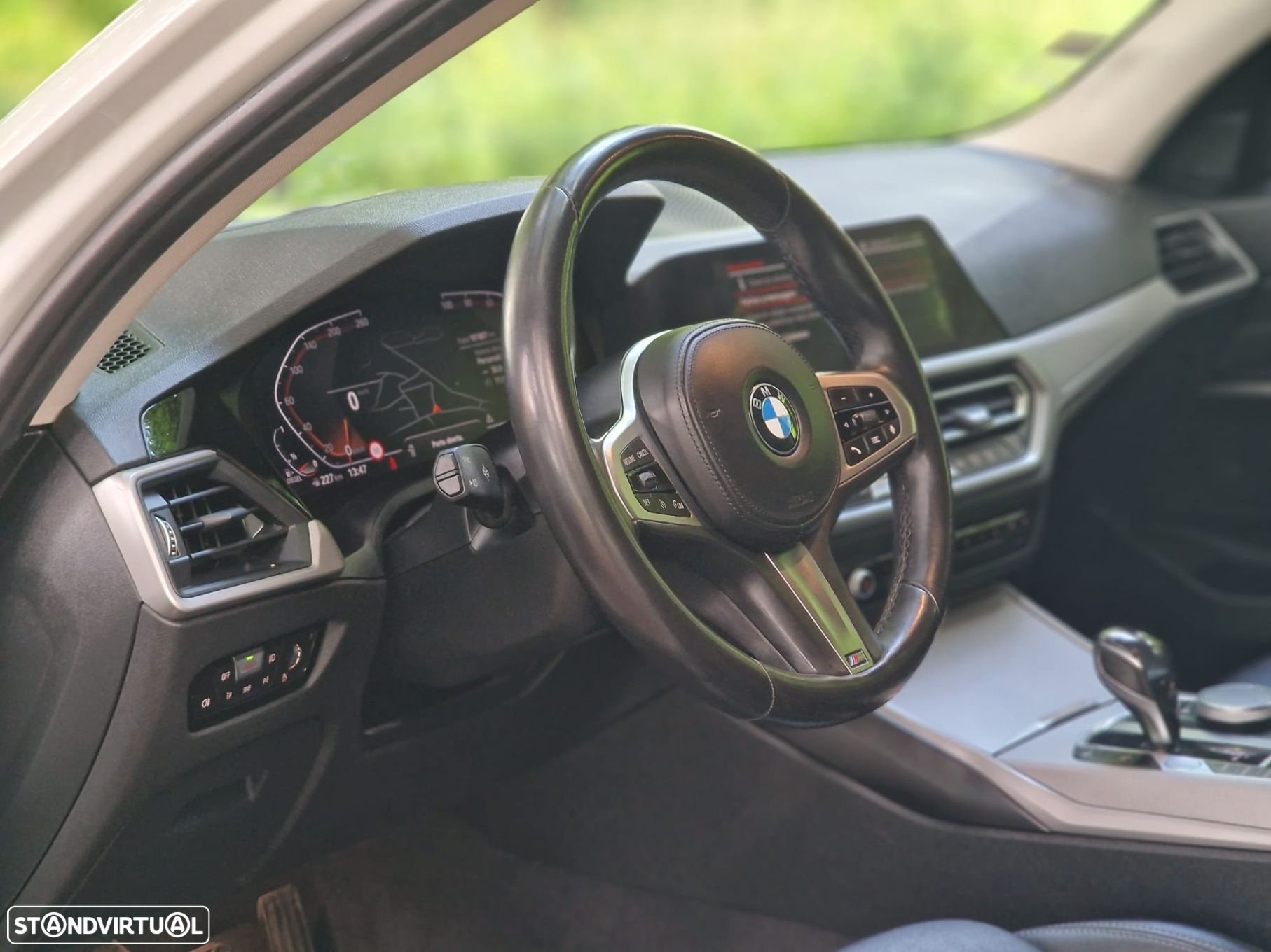 BMW 318 d Touring Pack M Auto - 48