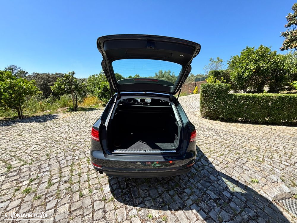 Audi A4 Avant 2.0 TDI Business Line - 30