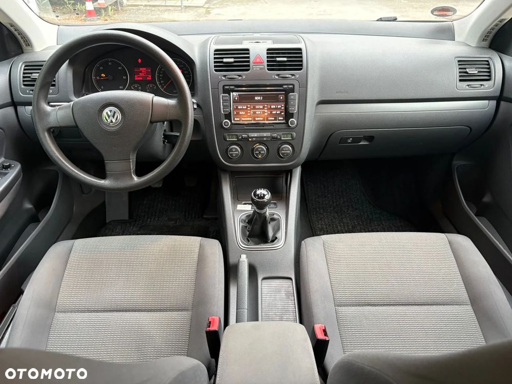 Volkswagen Golf 1.9 TDI DPF Comfortline - 9