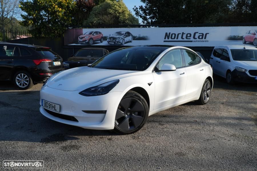 Tesla Model 3 Long Range Tração Traseira - 2