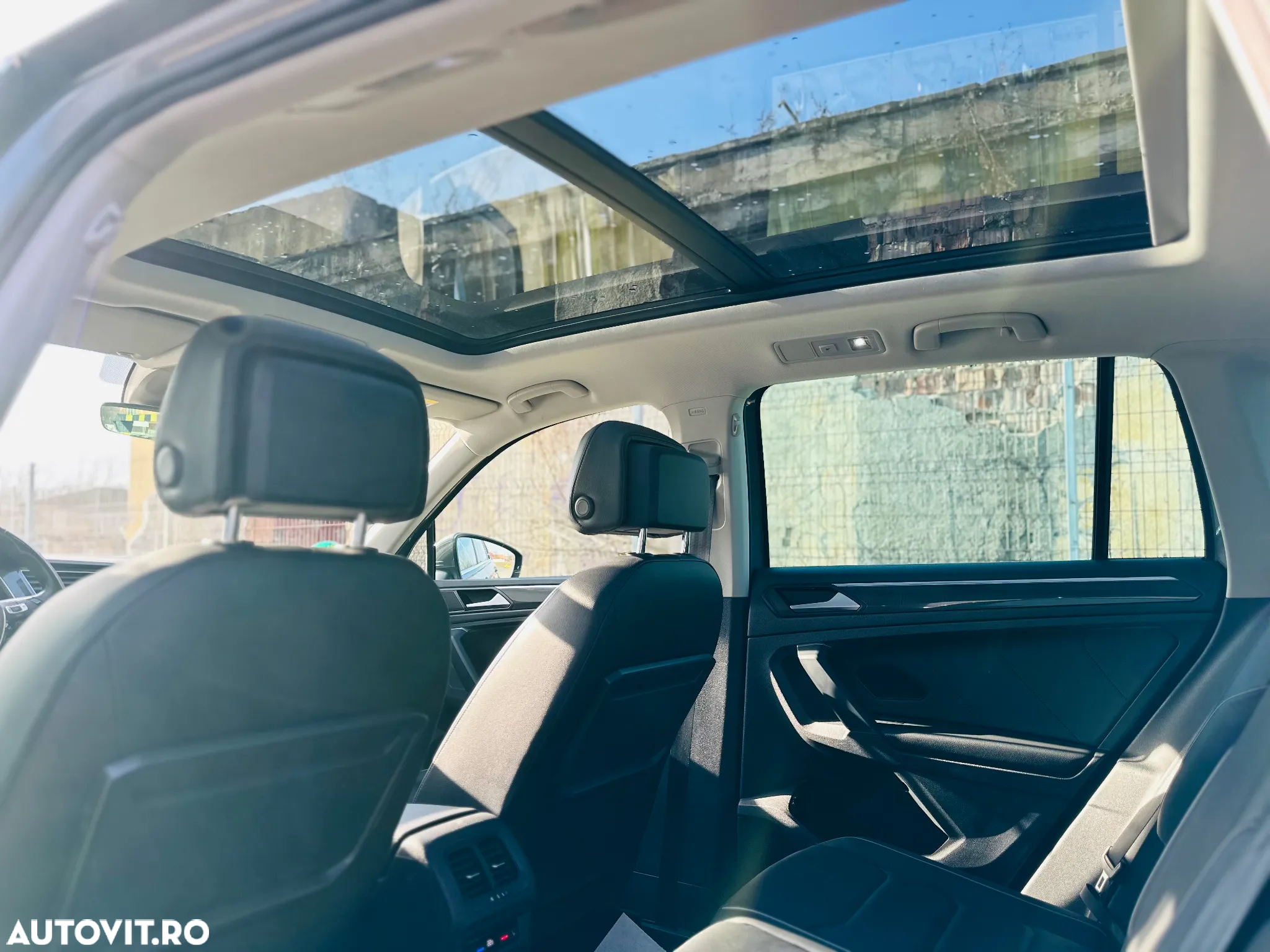 Volkswagen Tiguan 2.0 TDI SCR 4MOTION DSG Highline - 8