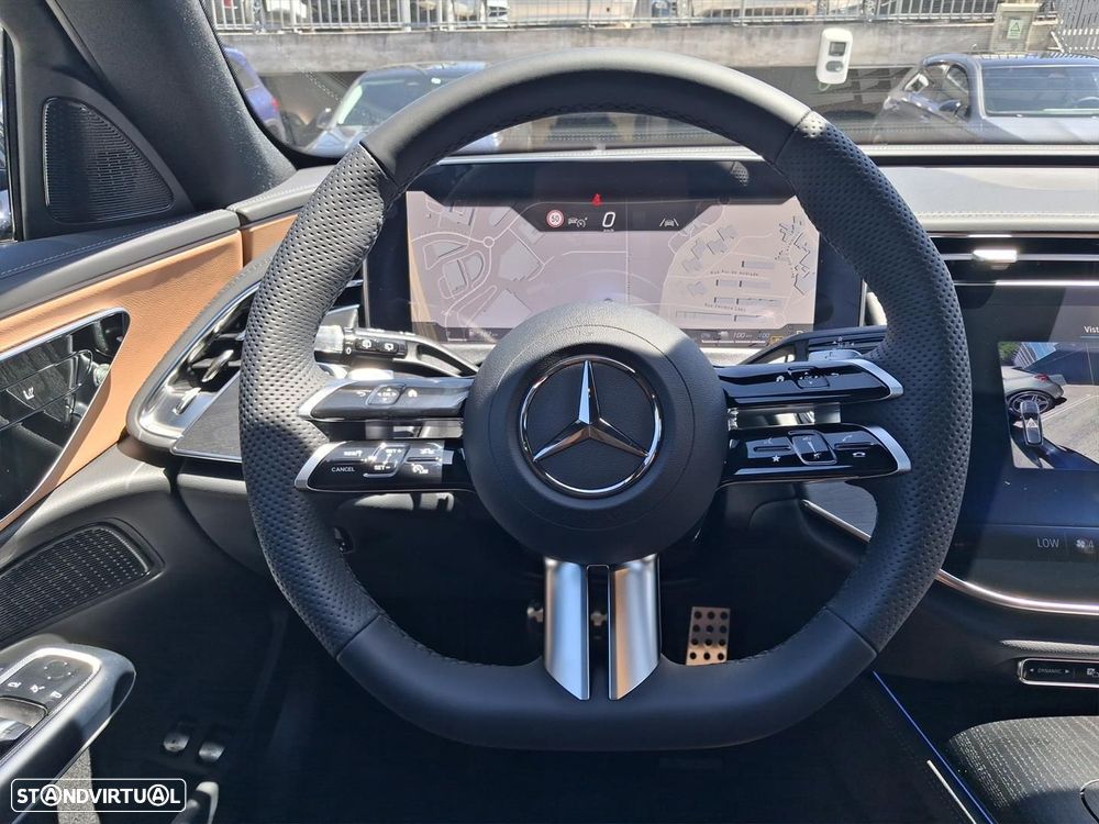 Mercedes-Benz E 300 de - 21