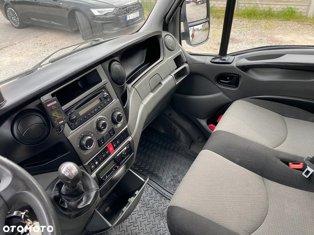 Iveco Daily 70C17 / HDS / Skrzynia / - 28