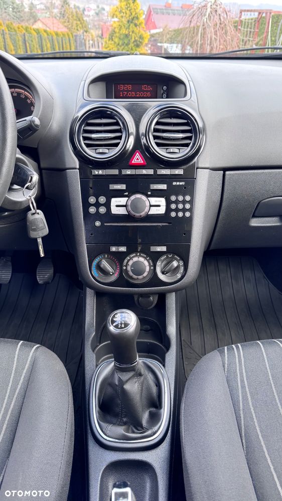 Opel Corsa - 27