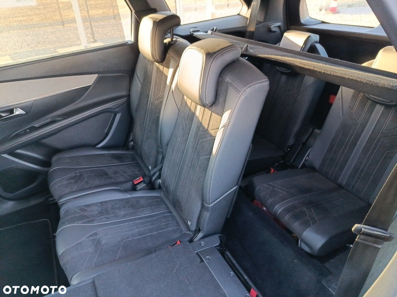 Peugeot 5008 1.5 BlueHDi GT S&S EAT8 - 23