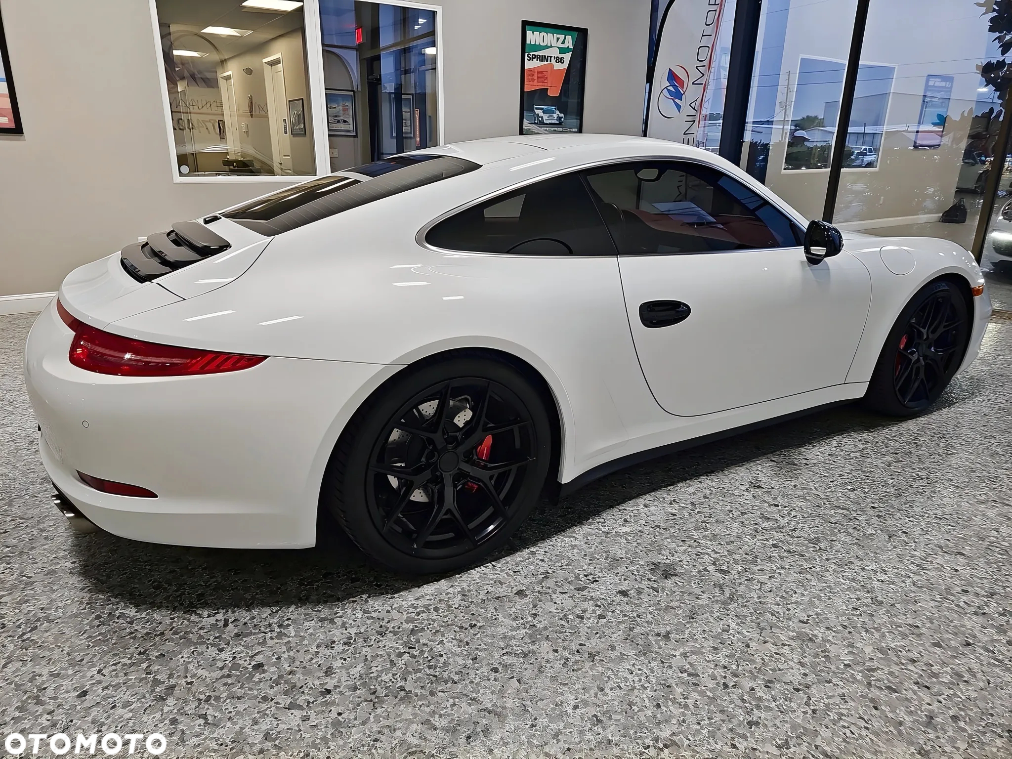Porsche 911 Carrera 4S PDK - 2