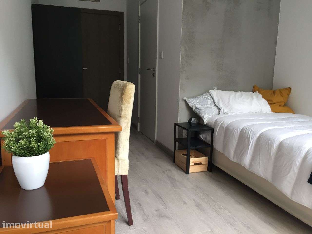 Quarto com WC – UBI (Pólo IV - FCSH) - Grande imagem: 4/14