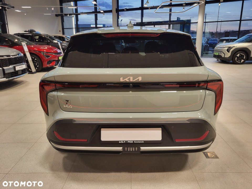 Kia K4 - 6