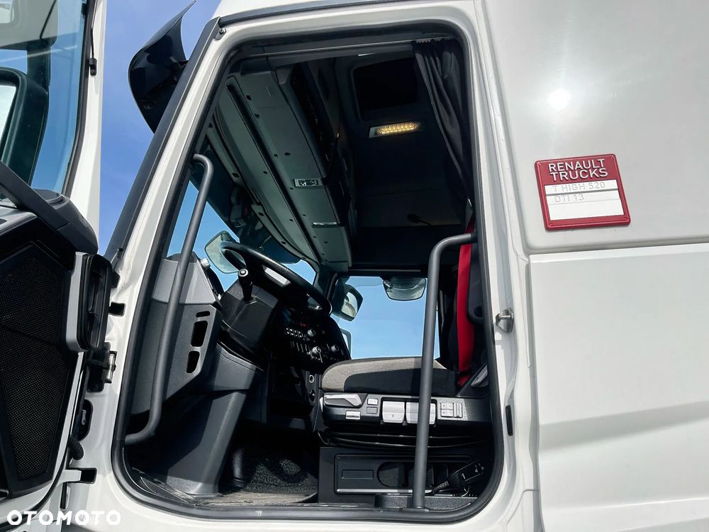 Renault T520 - 9