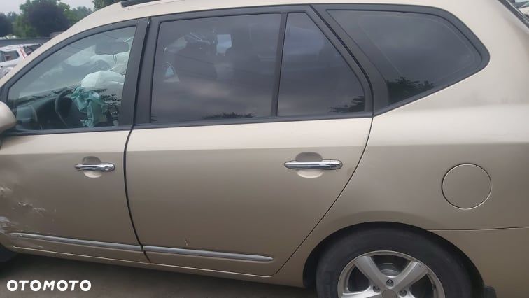 KIA CARENS III 2,0 CRDI 140KM wtryskiwacz wtrysk - 3